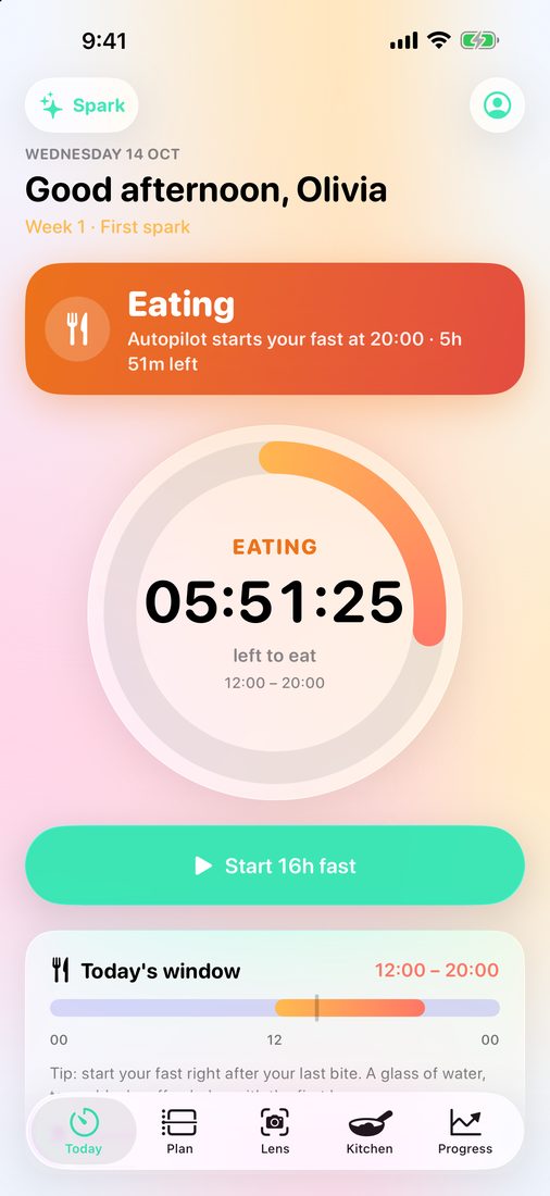 Today screen while eating: the ring counts down the time left to eat, and Autopilot starts the next fast